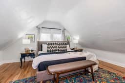 BEH · Spacious 4BR Near Plaza & Westport | Ideal for Groups & Gatherings