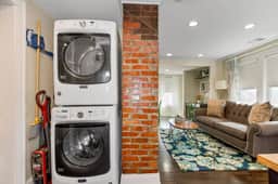 Forest Avenue Flat (2nd Floor Apt):  2BR with Private Baths | 30+ Day Stays