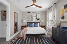 Hunter House  · Modern Escape: 5BR/2.5BA  Near St. Louis Must-Sees