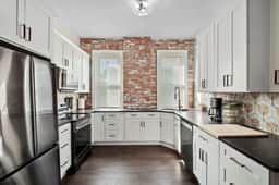 Luxury Living: Grand 7BR/5BA near Everything