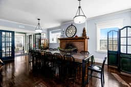 Ten6Teen · Grand Mansion: 6BR, 5.5BA Near Top  KC Attractions